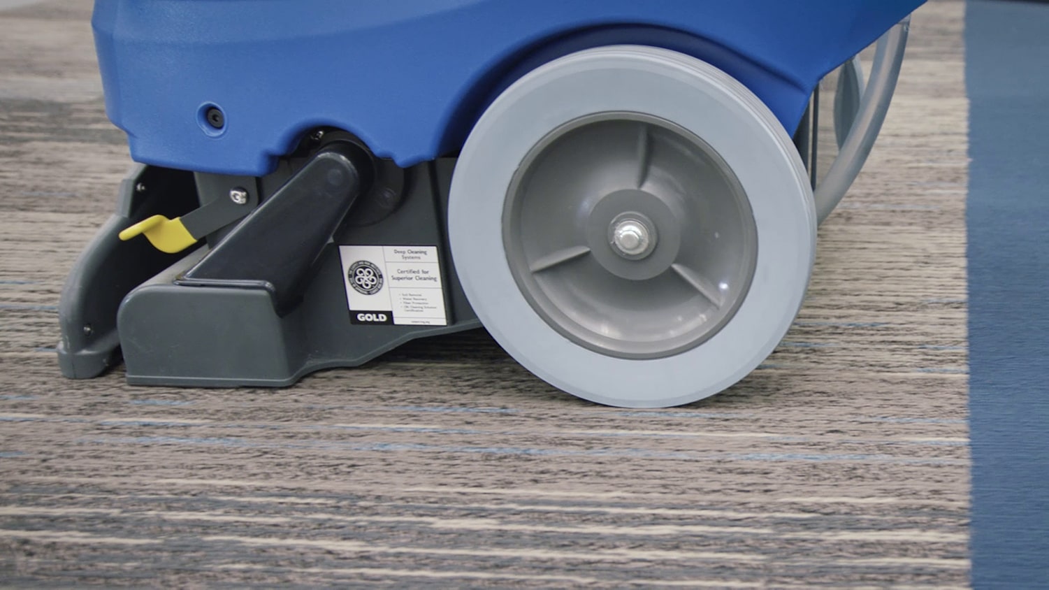 Clarke® EX40™ 18LX Self-Contained Carpet Extractor