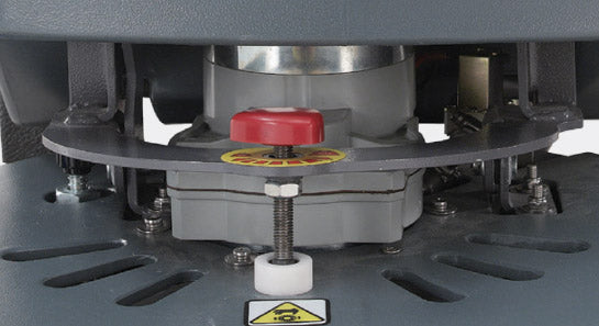 ICE® i18B 18" AGM Battery Powered Walk-Behind Floor Scrubber - 9 gal