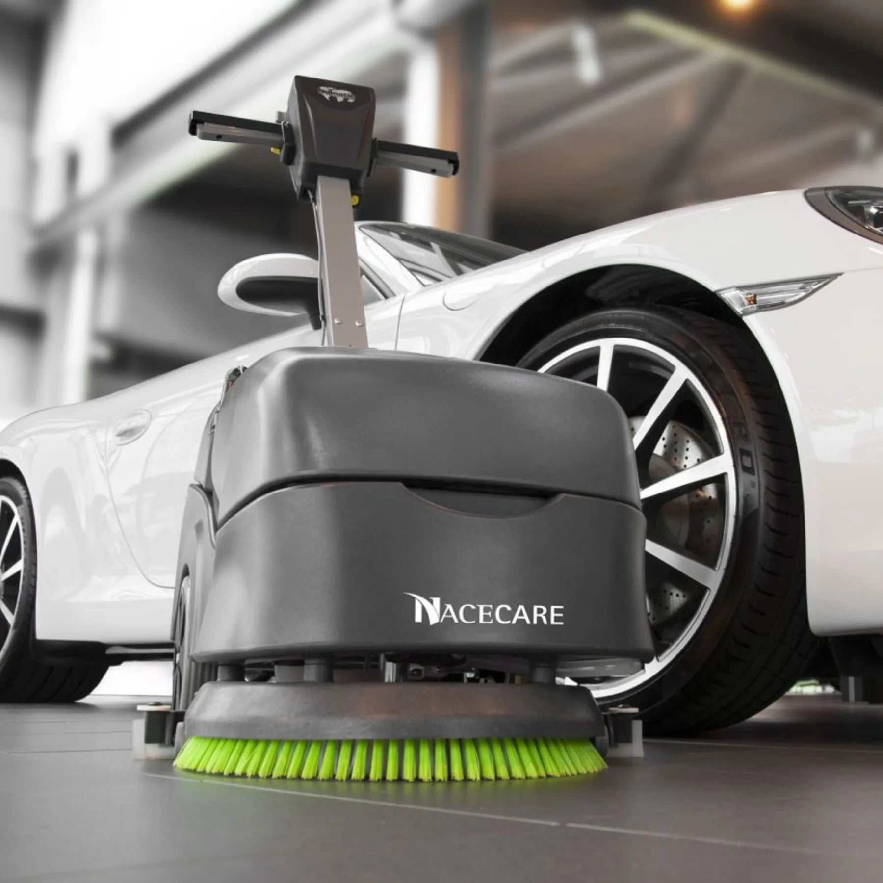 NaceCare TGB 516NX 16" Compact Battery Scrubber