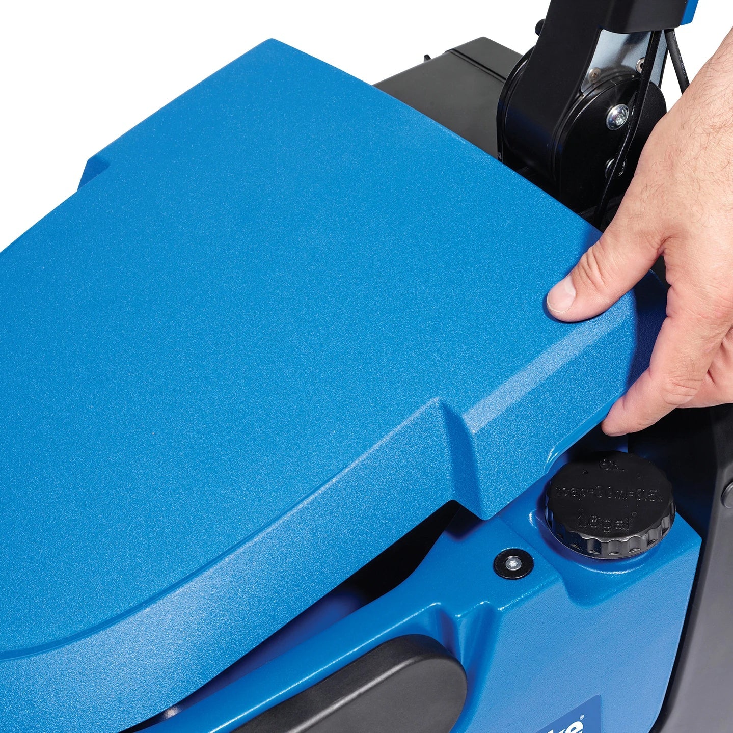 Hand lifting the magnetic recovery tank lid on the Clarke MA30 13B