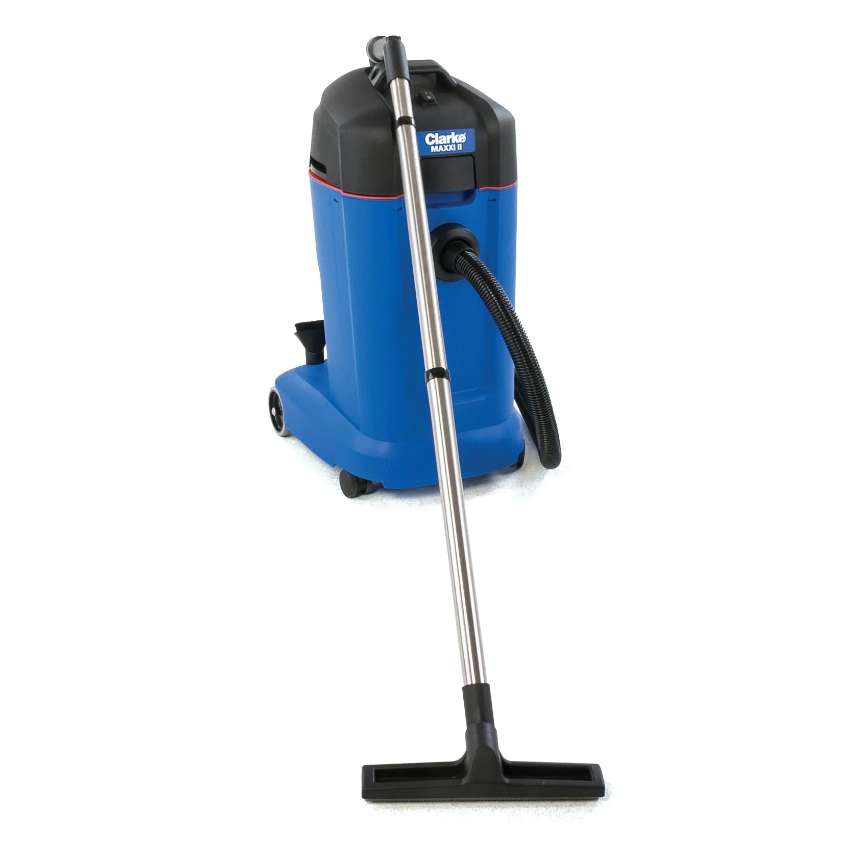 Clarke Maxxi II 35 wet/dry vacuum, front right view with wand