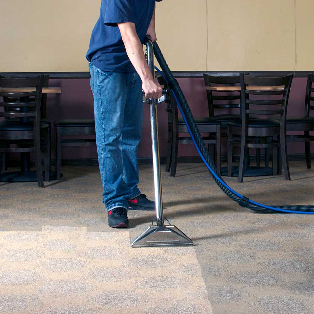 EDIC Glidemaster 12 inch dual jet S-bend carpet wand cleaning commercial carpet