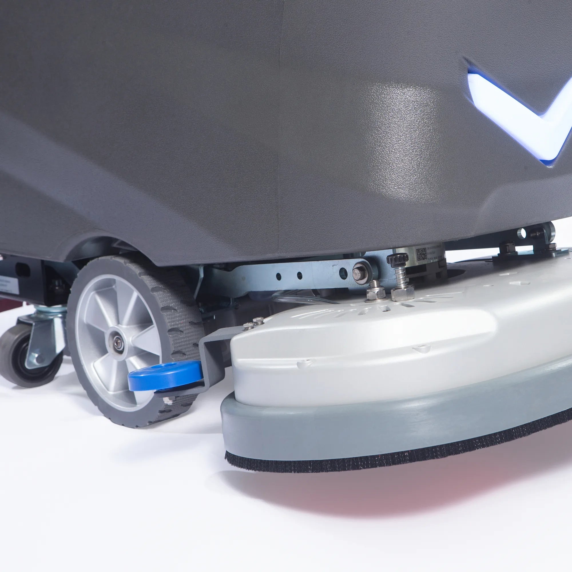 Underside of the ICE i24YT showing its 24-inch dual pad driver scrub deck