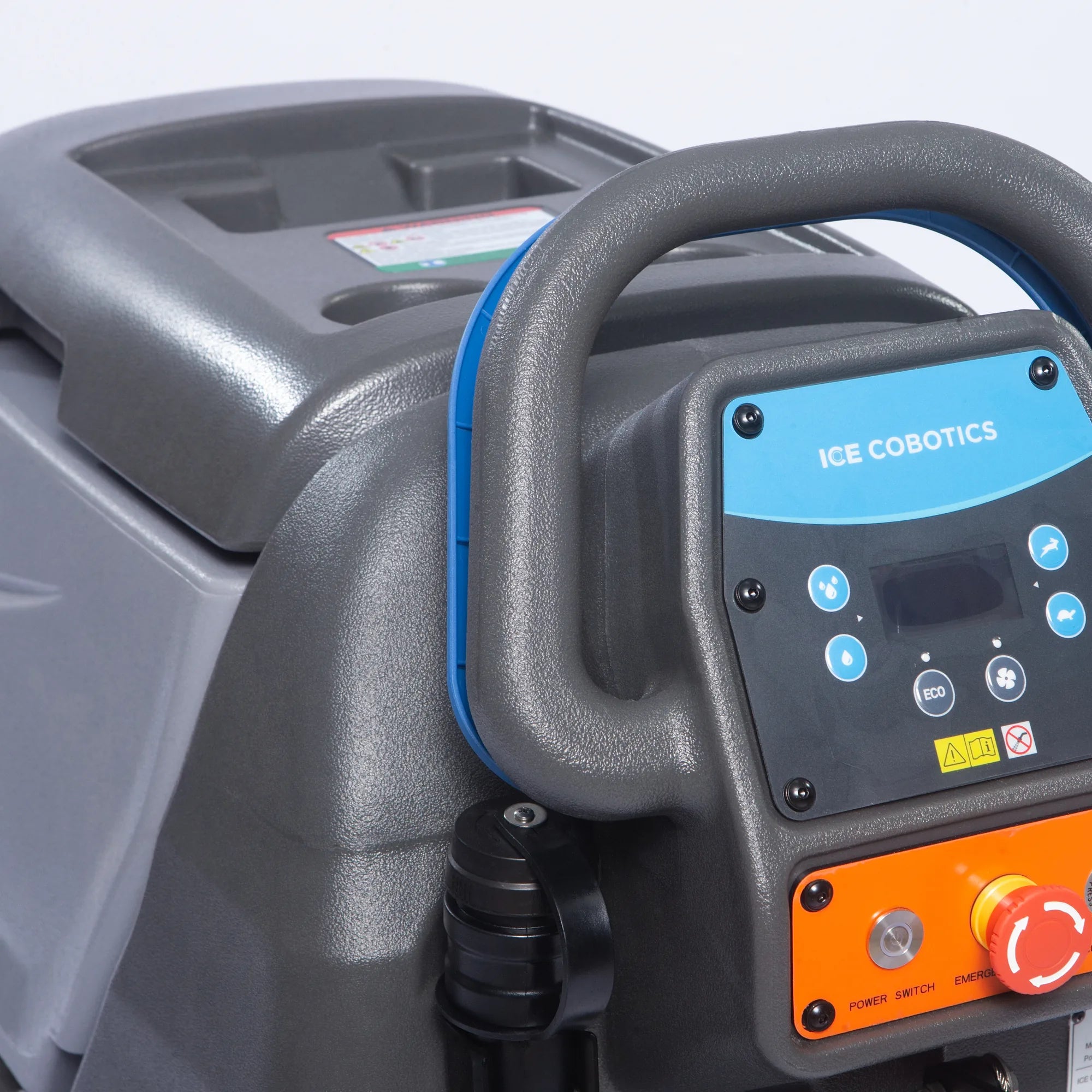 ICE Y series lithium control console with display, key switch and emergency stop, as used on the i24YTL
